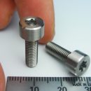 トルクス穴付チタンボルト